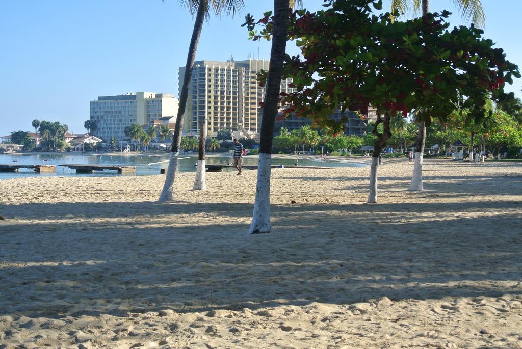 Beach One Bedroom Suite 13 Ocho Rios Zewnętrze zdjęcie