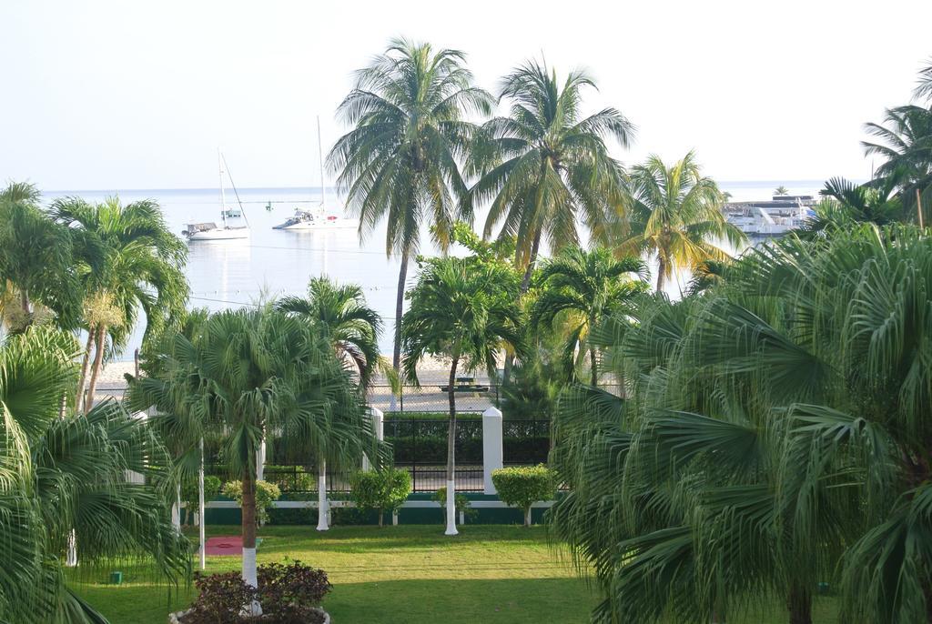 Beach One Bedroom Suite 13 Ocho Rios Zewnętrze zdjęcie